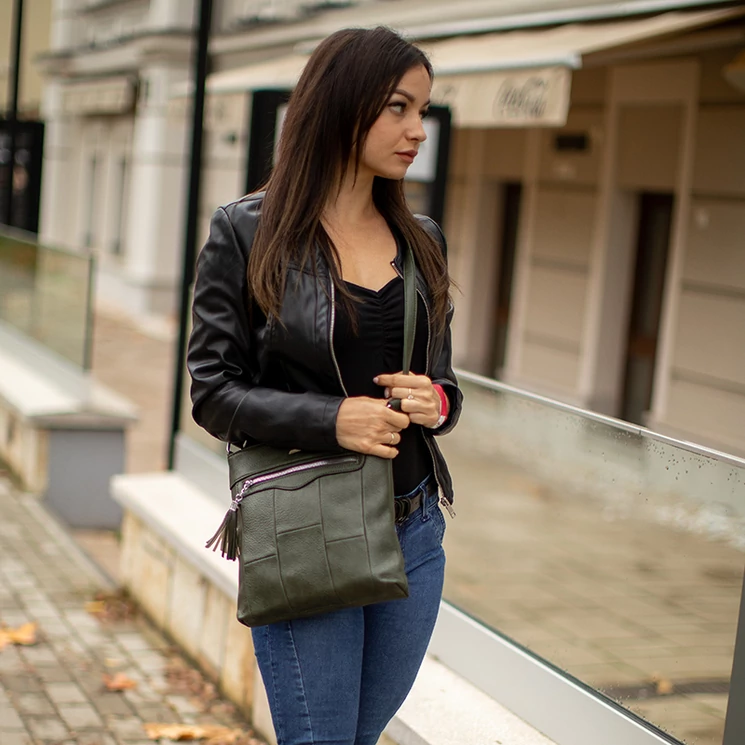 Silvia Rosa sokzsebes női oldaltáska