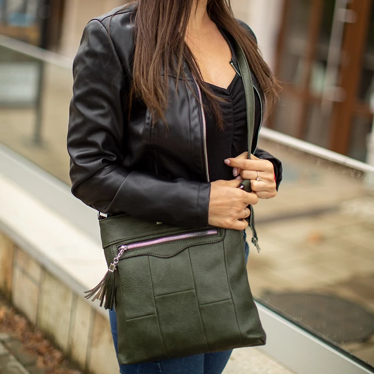 Silvia Rosa sokzsebes női oldaltáska