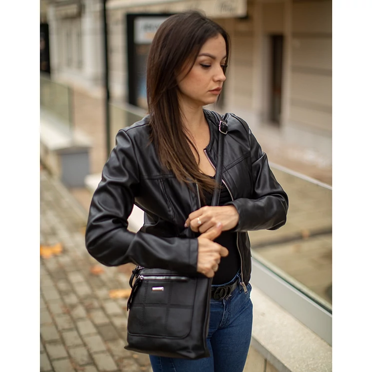 Silvia Rosa sokzsebes női oldaltáska