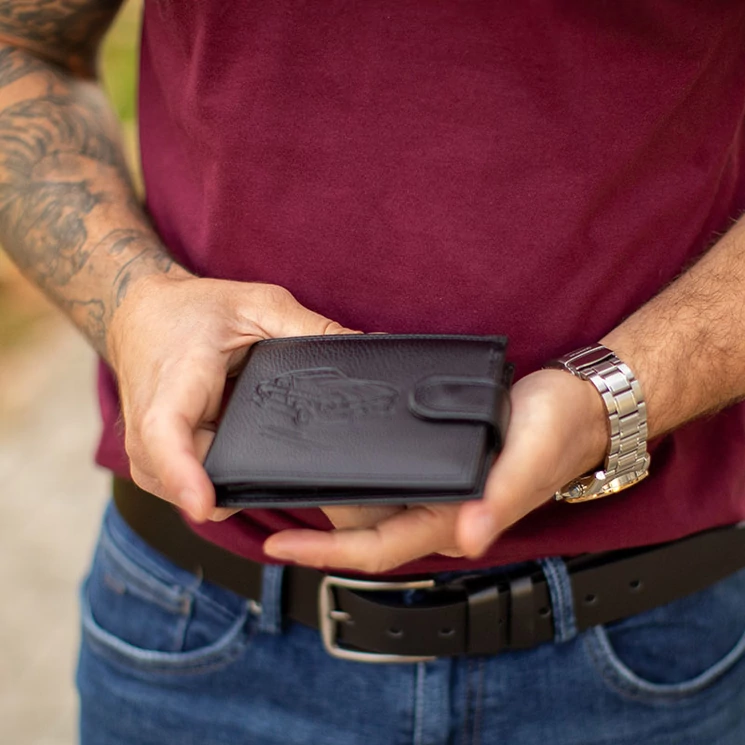 GIULIO Autós pénztárca fekete színben díszdobozban