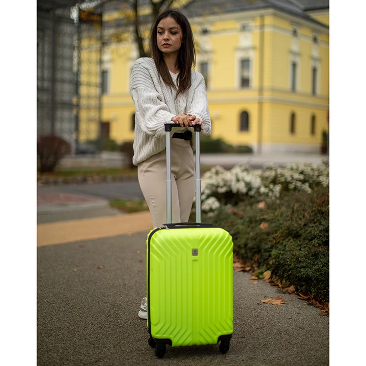 LDV Keményfalú Bőrönd kabin méret kivehető kerekekkel 53 cm