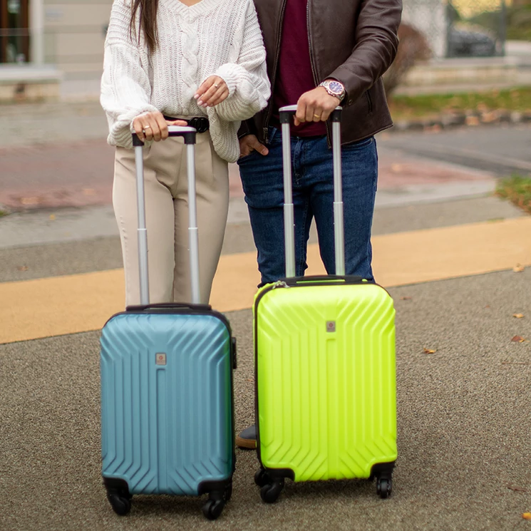 LDV 507 Keményfalú Kabin Bőrönd kivehető kerékkel 55 cm