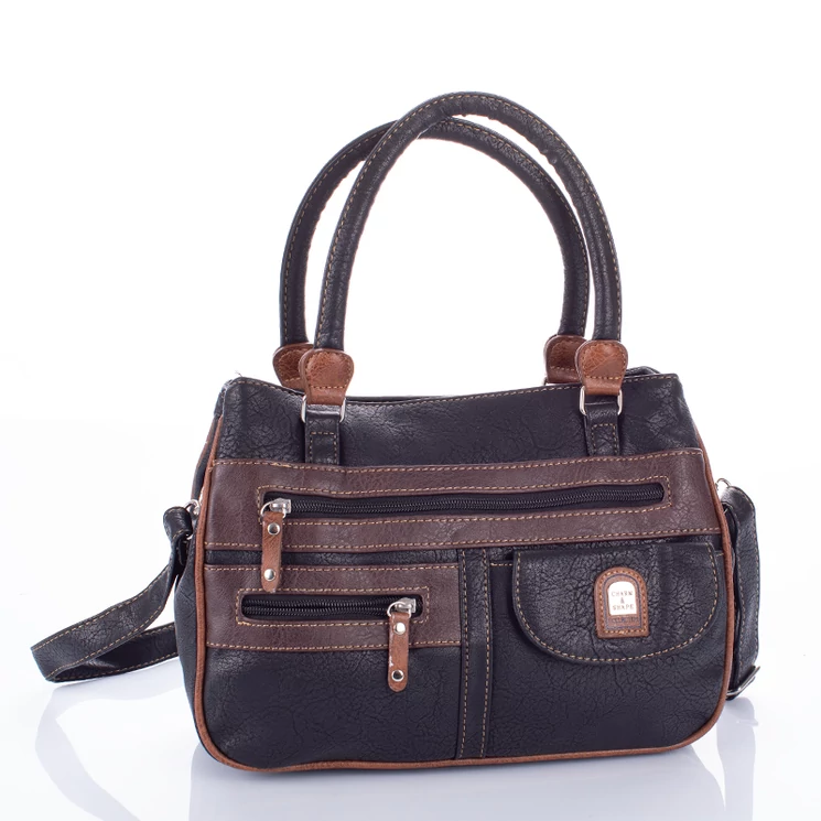 Női táska fekete színben 