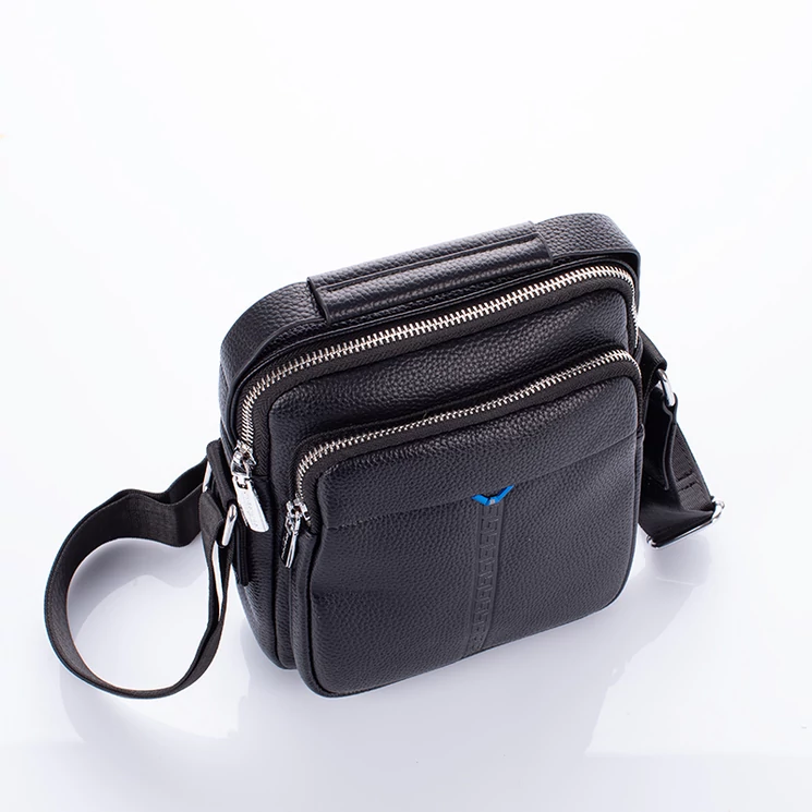 KANGOO férfi oldaltáska fekete színben