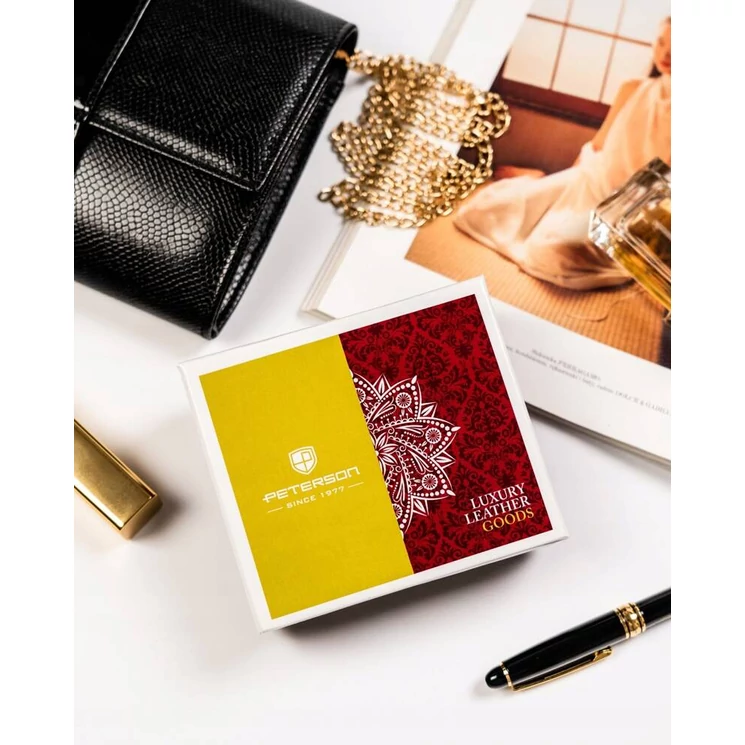 Kisméretű Lakk valódi bőr Női pénztárca pillangó mintával