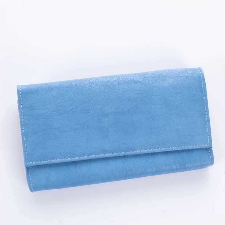 Kék színű brifkó pénztárca