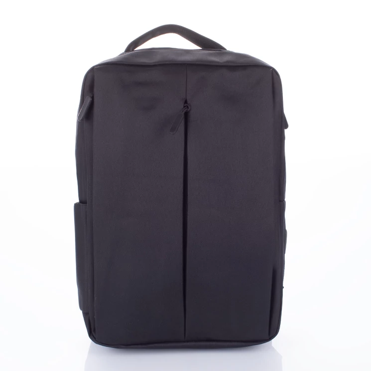 Fedélzeti Hátizsák usb töltővel fekete színben