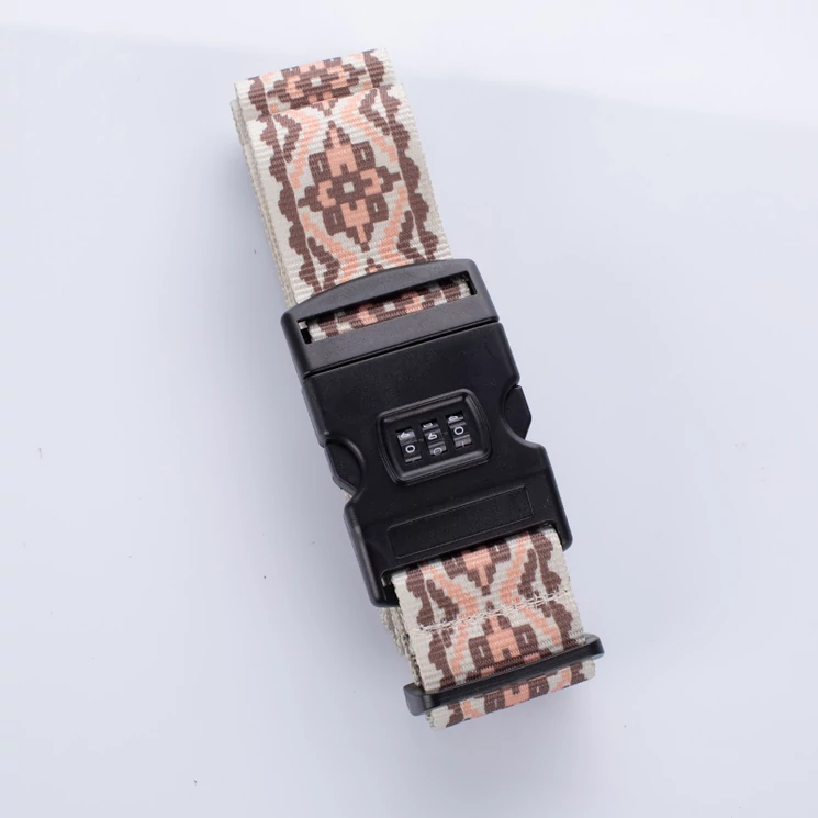 Számzáras bőröndpánt különleges mintával