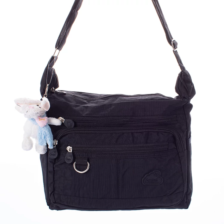Angel sokzsebes női oldaltáska fekete színben ajándék kulcstartóval