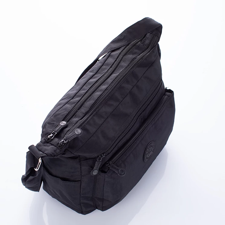 Hernan Sokzsebes női oldaltáska