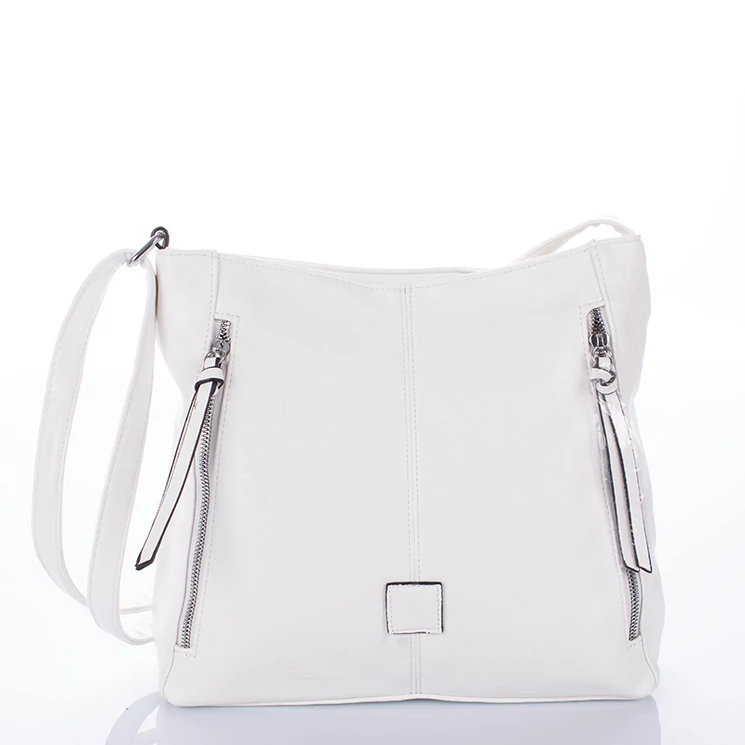 Sokzsebes női oldaltáska Fehér színben