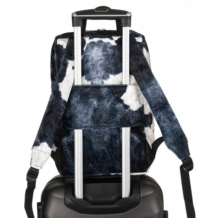 Peterson Fedélzeti hátizsák Ryanair fedélzeti ingyenes méret 40 x 20 x 25 cm