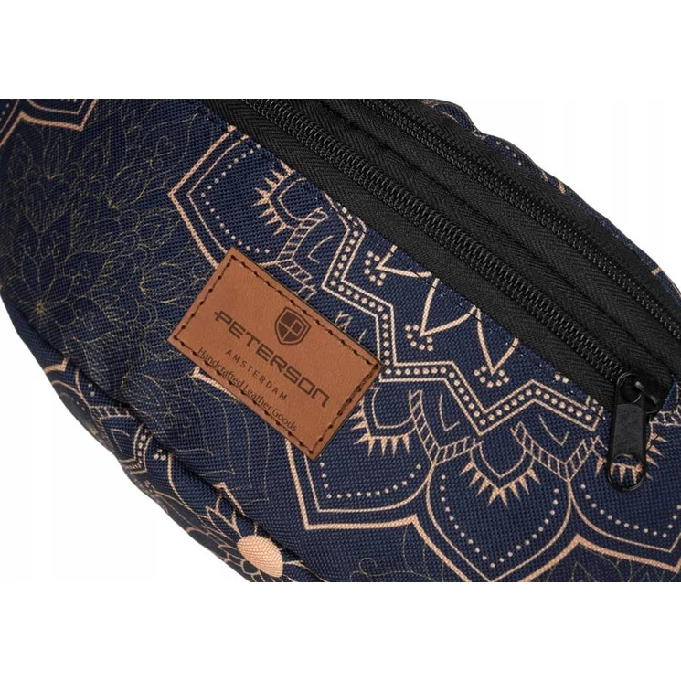 Tágas női Övtáska