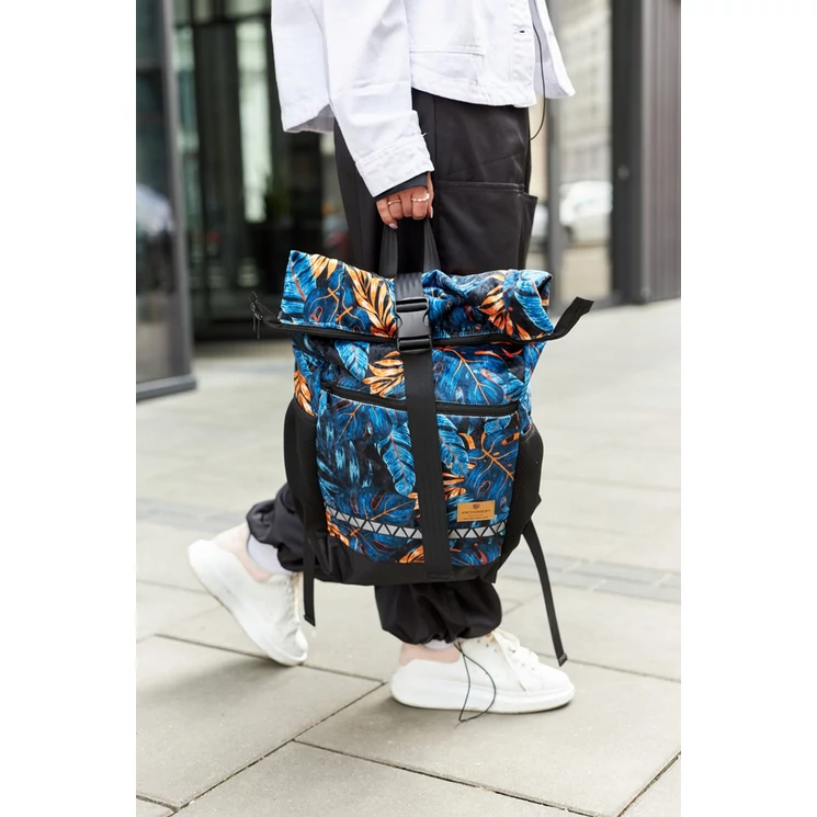 Peterson Fedélzeti hátizsák Ryanair fedélzeti ingyenes méret 40 x 20 x 25 cm