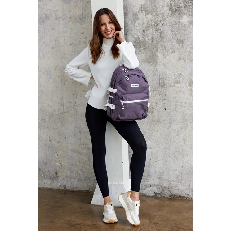 Városi, tágas hátizsák vízálló anyagból Lila színben