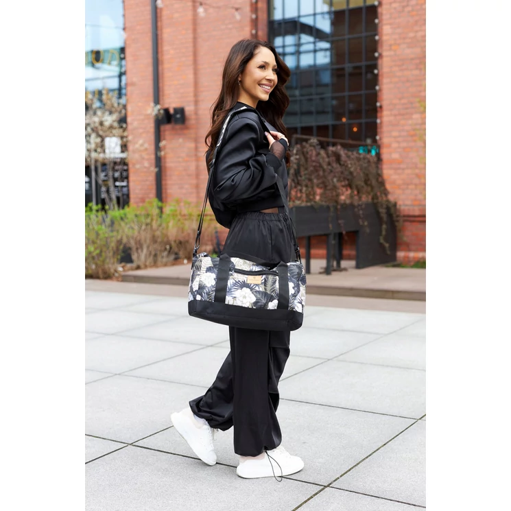 Peterson Sporttáska/Fedélzeti sporttáska WIZZ méret 40 x 30 x 20 cm