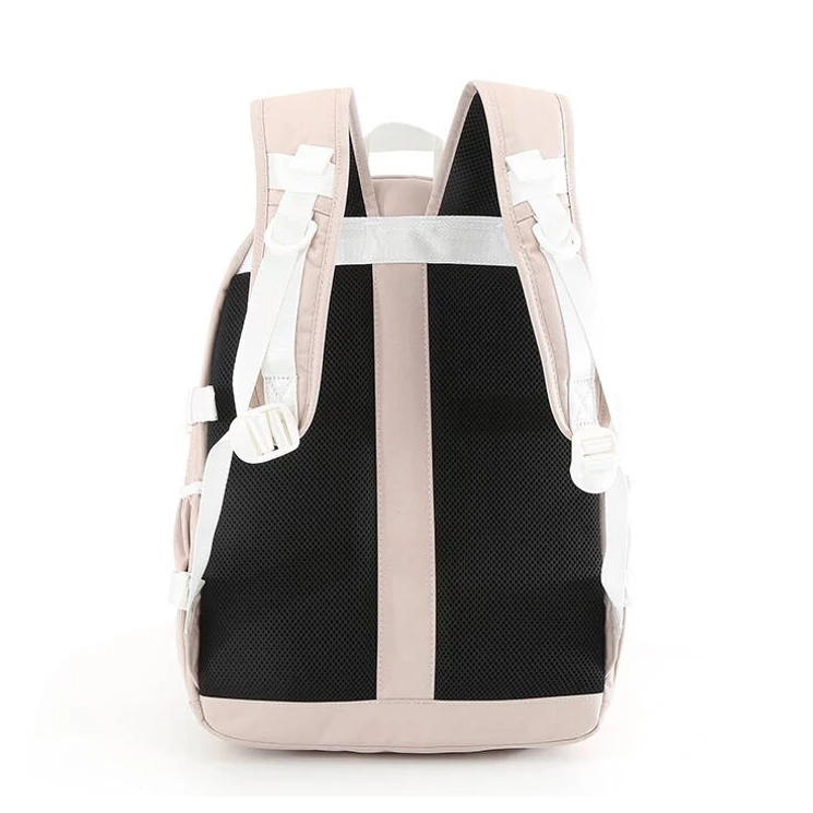 Városi, tágas hátizsák vízálló anyagból Rózsaszín színben