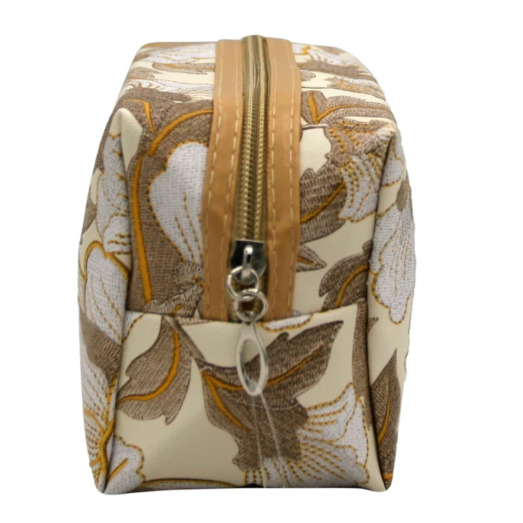 Kozmetikai táska utazáshoz