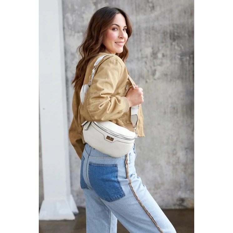 Elegáns Női Övtáska/Oldaltáska + Praktikus kiegészítővel fehér színben