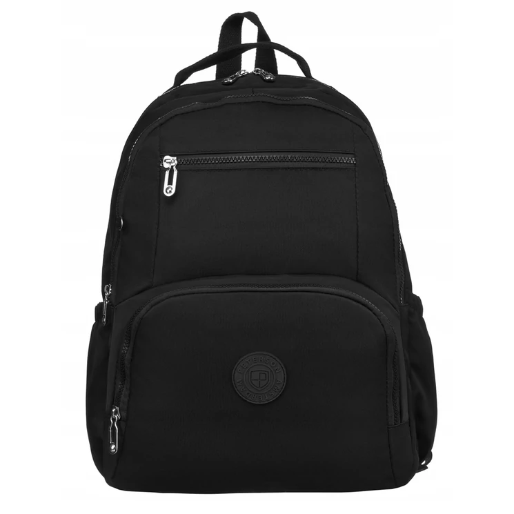 Tágas Sokzsebes Női hátizsák fekete színben