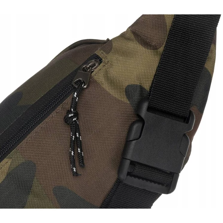 Tágas, sportos férfi Övtáska