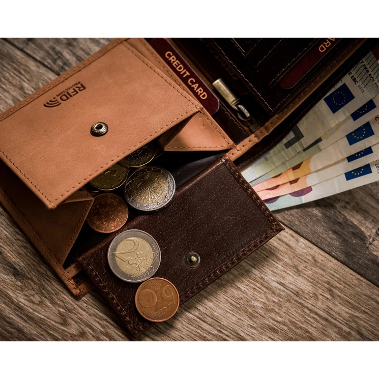 Peterson Valódi bőr Férfi pénztárca RFID védelemmel