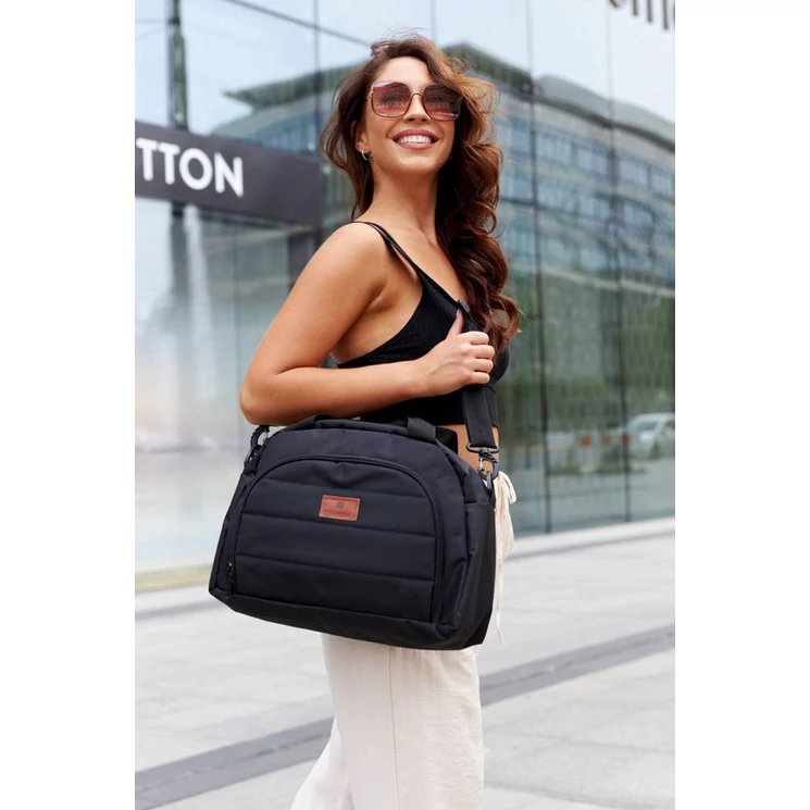 Peterson Fedélzeti sporttáska WIZZ méret 40 x 30 x 20 cm