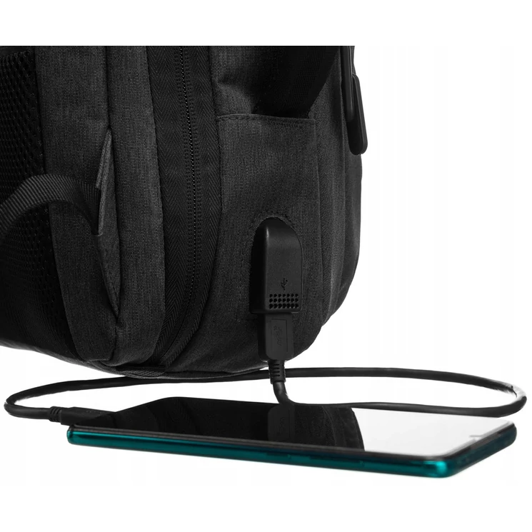 Utazási hátizsák laptop számára és USB-porttal - Peterson