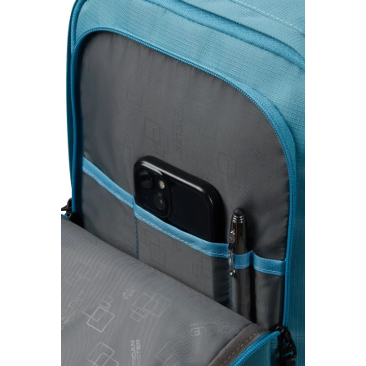 American Tourister 3 funkciós hátizsák méret:40 x 25 x 20 cm Ryanair méret