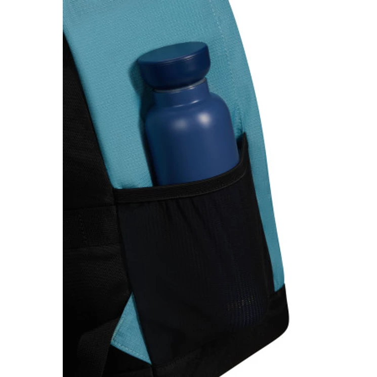 American Tourister 3 funkciós hátizsák méret:40 x 25 x 20 cm Ryanair méret