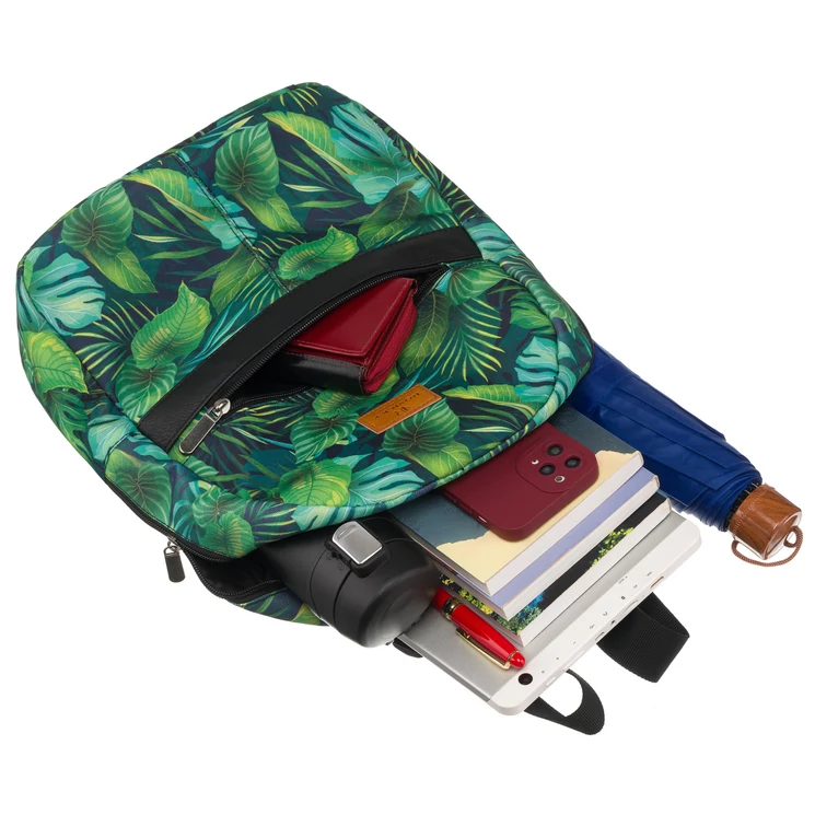 Tágas női városi hátizsák divatos mintában