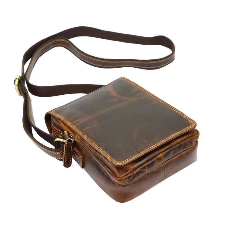 Wild Valódi bőr Válltáska