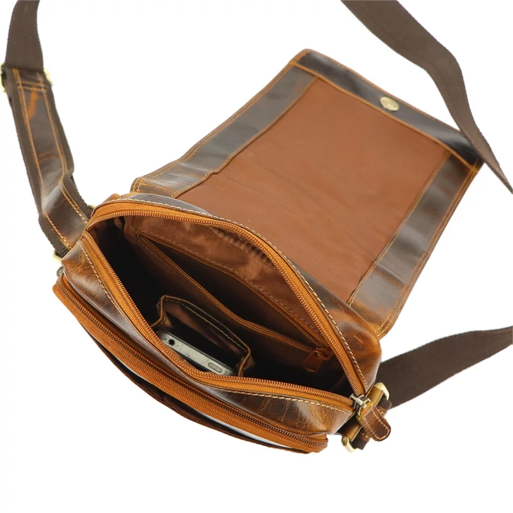 Wild Valódi bőr Válltáska