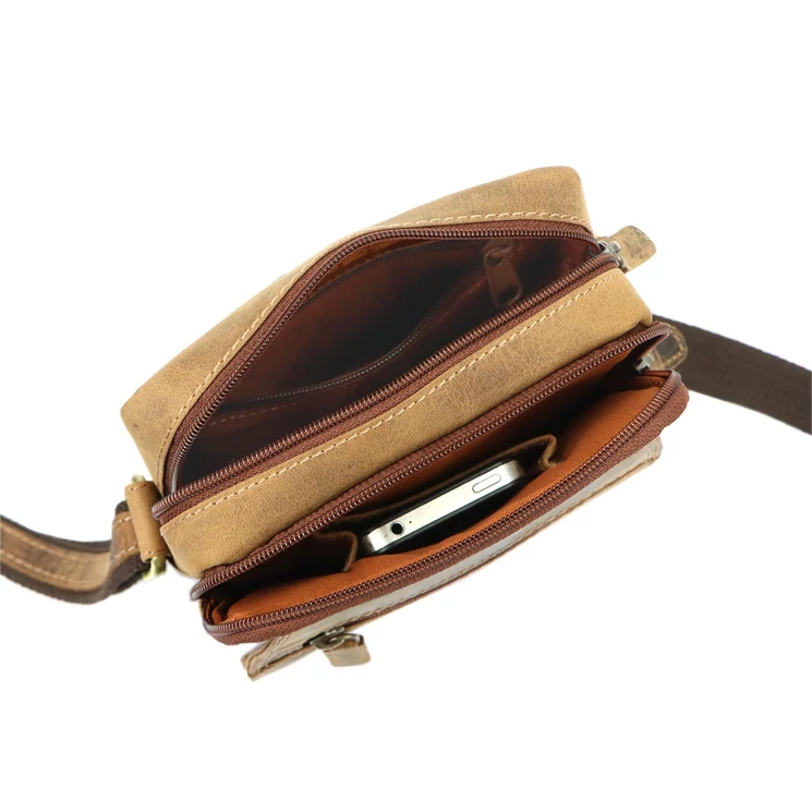 Wild Valódi bőr Válltáska