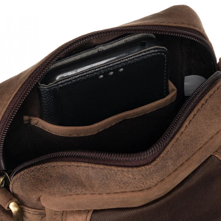  Valódi bőr Válltáska