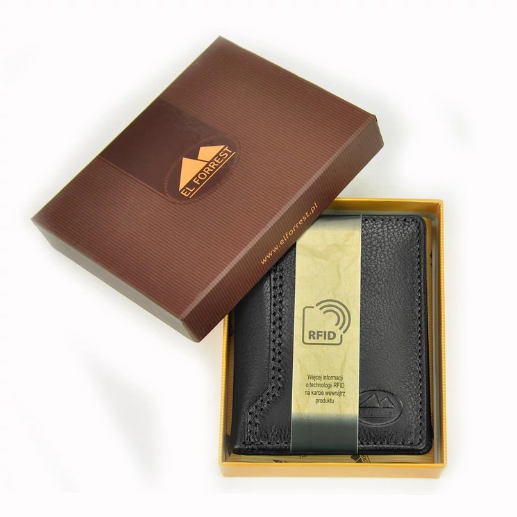 EL FORREST Valódi bőr Kártyatartó Fekete színben RFID rendszerrel