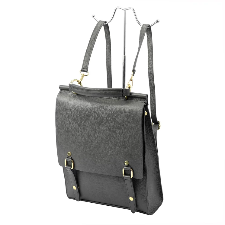 Valódi bőr hátizsák fekete színben