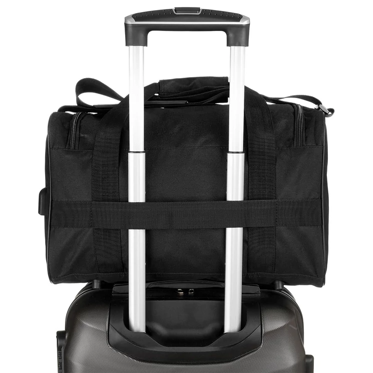 Peterson sporttáska/utazótáska Ryanair fedélzeti ingyenes méret 40 x 20 x 25 cm