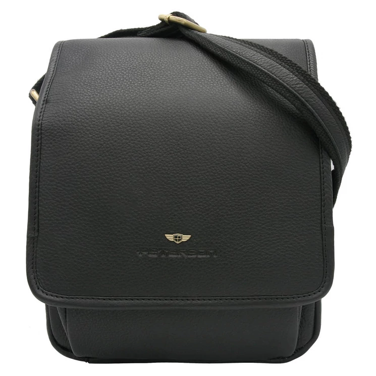  Férfi táska fekete színben