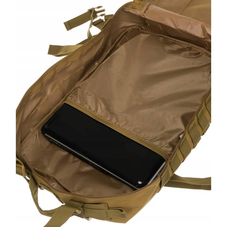 Sokzsebes Katonai, vízálló utazó hátizsák