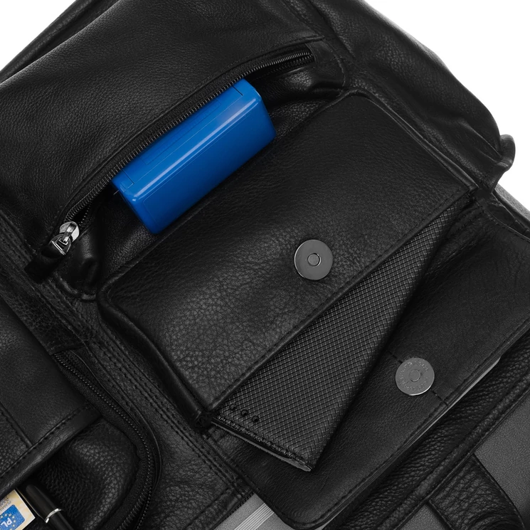 Valódi bőr laptoptáska