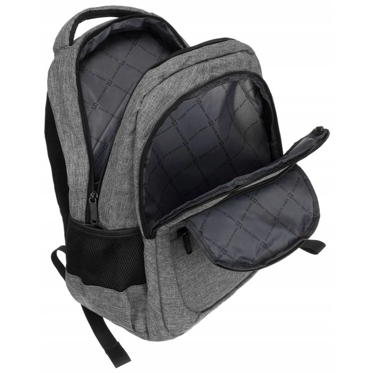 Tágas Laptoptartós Hátizsák