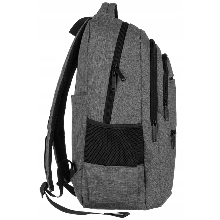 Tágas Laptoptartós Hátizsák