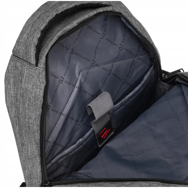 Tágas Laptoptartós Hátizsák