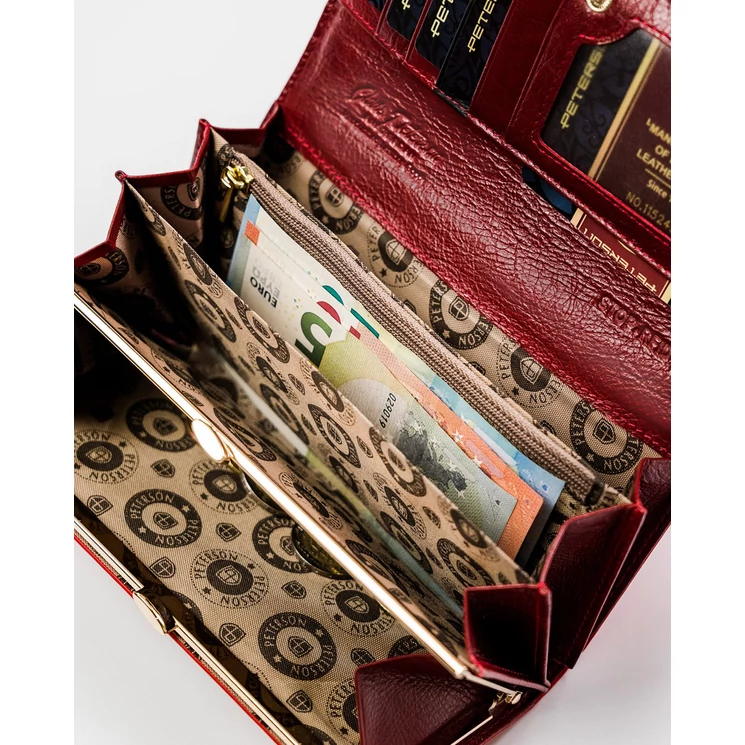 Nagyméretű lakkbőr női pénztárca