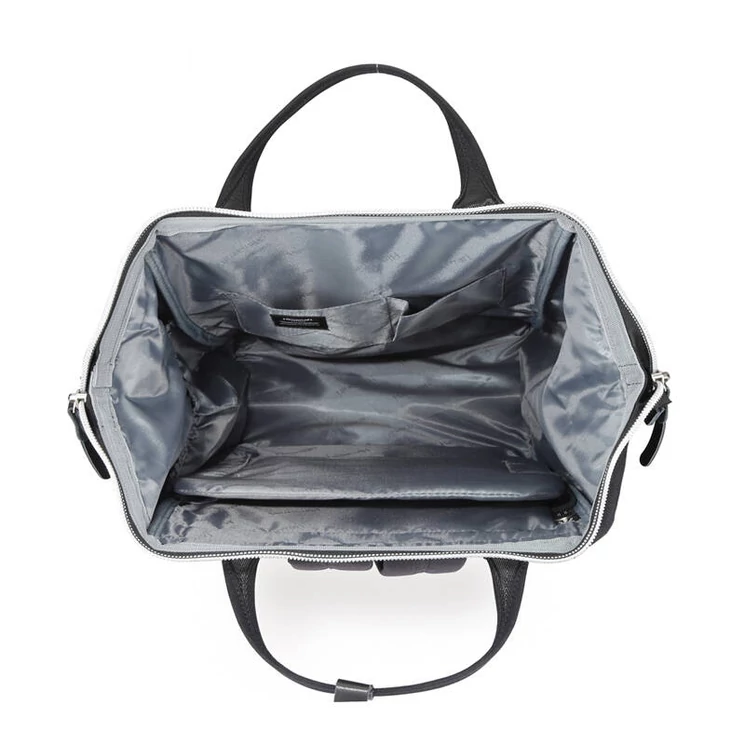 Tágas Hátizsák Sötétkék színben- Himawari