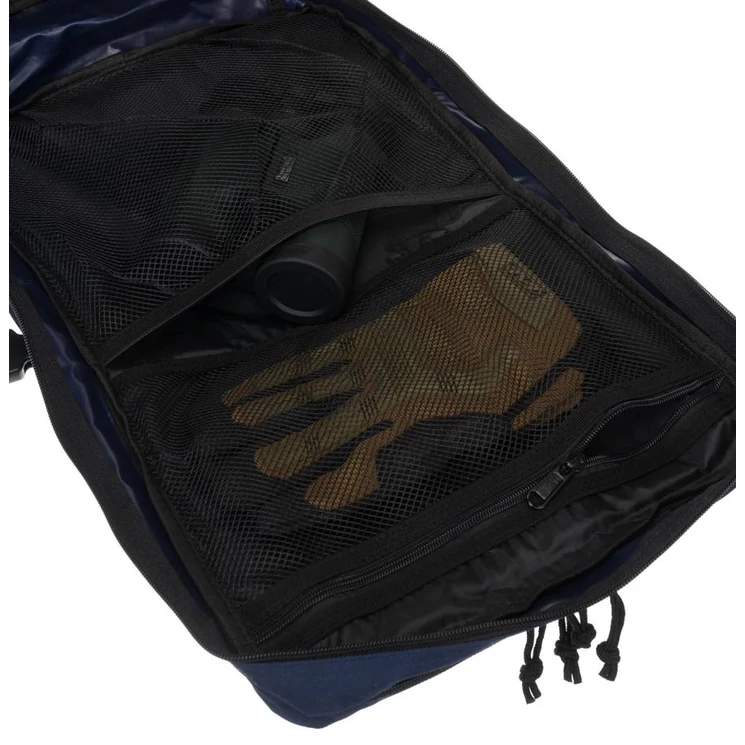 Sokzsebes Katonai, vízálló utazó hátizsák