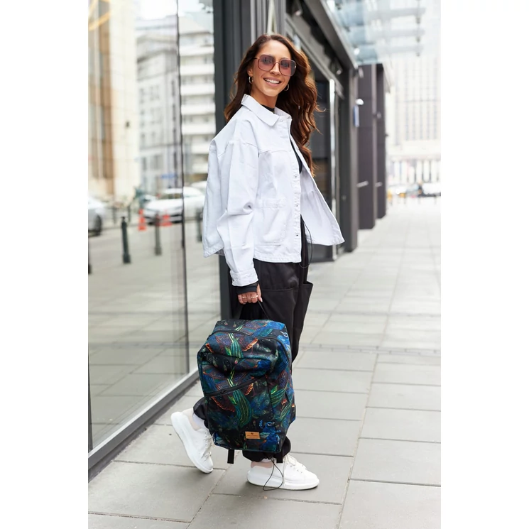 Peterson Fedélzeti hátizsák Ryanair fedélzeti ingyenes méret 40 x 20 x 25 cm vízlepergető anyagból