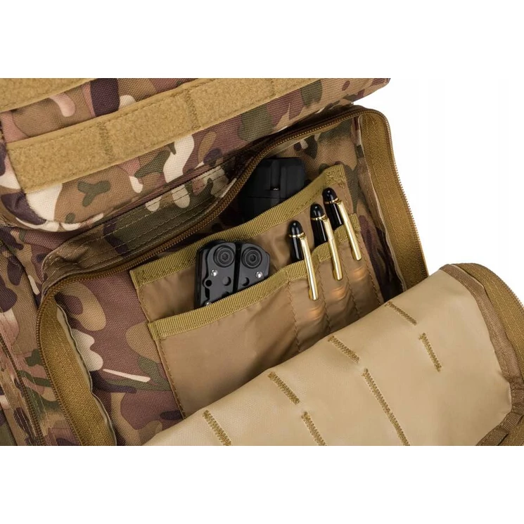 Sokzsebes Katonai, vízálló utazó hátizsák