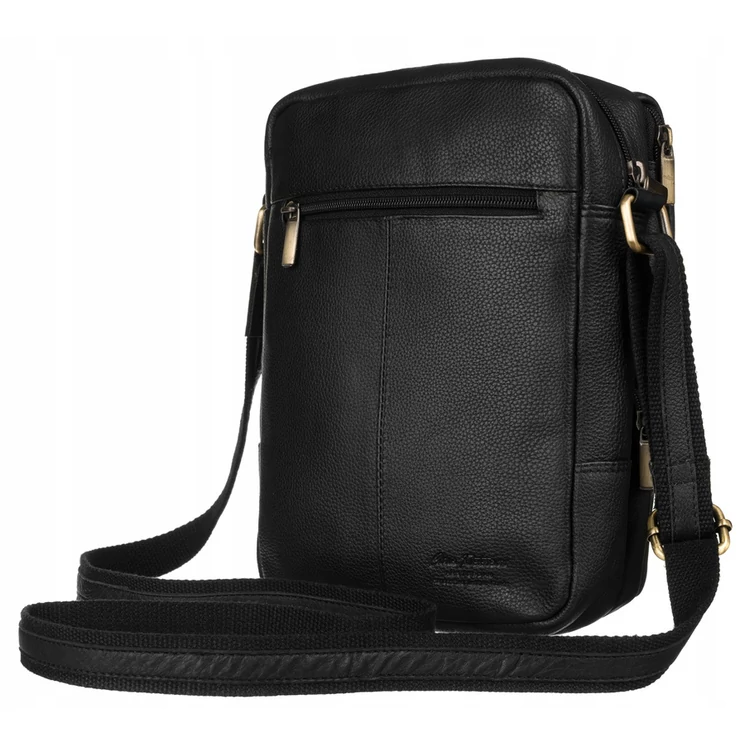 Férfi oldaltáska fekete színben